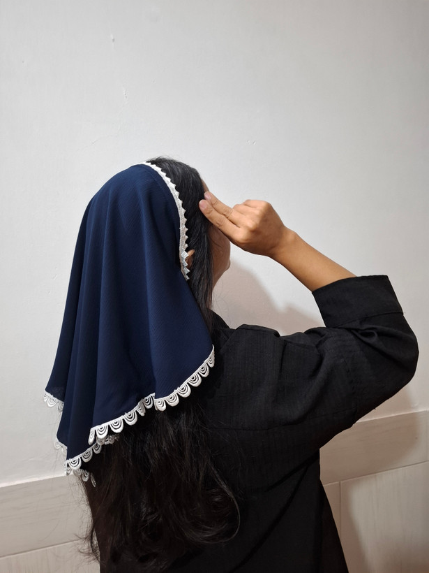 تل اسکارف سفید مشکی